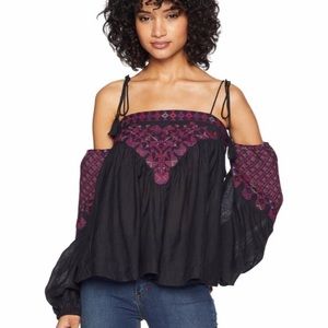 NWT Free People Vacay Vibin Cold OffShoulder Top M
